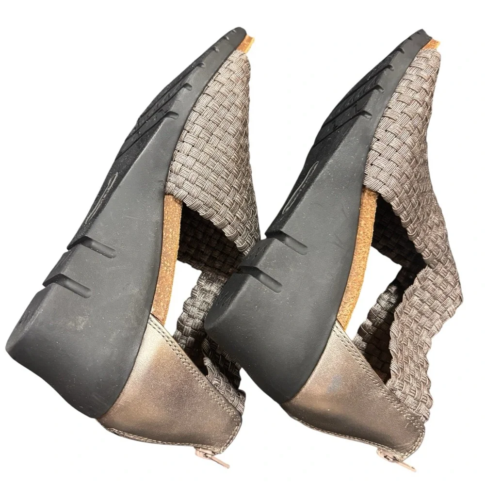 NWOB Comfortiva Alesha Wedge Woven Sandals in Pewter Sz 9